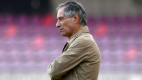 Ariel Holan elogió a Mauricio Isla tras el partido ante La Serena: Lo hizo bien en su posición