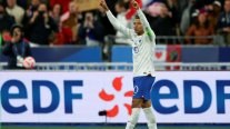 Mbappé brilló en su primera capitanía con Francia al anotar doblete en goleada sobre Países Bajos