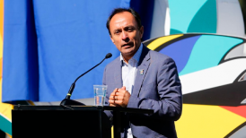 Ministro Pizarro asumió como presidente de la Corporación Santiago 2023
