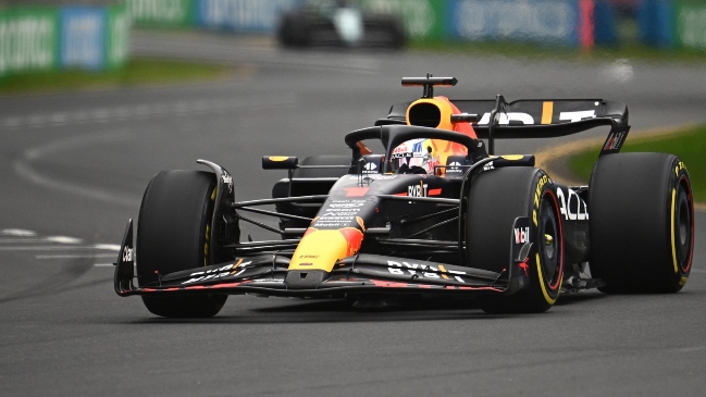 Verstappen y Alonso lideraron los primeros entrenamientos libres de Melbourne