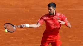 Novak Djokovic fue de menos a más para debutar con un triunfo en Montecarlo