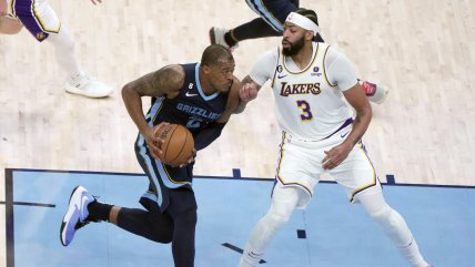Playoffs: Anthony Davis y LeBron James comandaron triunfo de Los Lakers ante Memphis