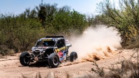 "Chaleco" López acortó distancia y quedó quinto en el Sonora Rally de México
