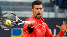Novak Djokovic debutó en Roma con esforzado triunfo sobre Etcheverry