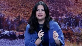 Ministra Antonia Orellana criticó citación de Jordhy Thompson en Colo Colo