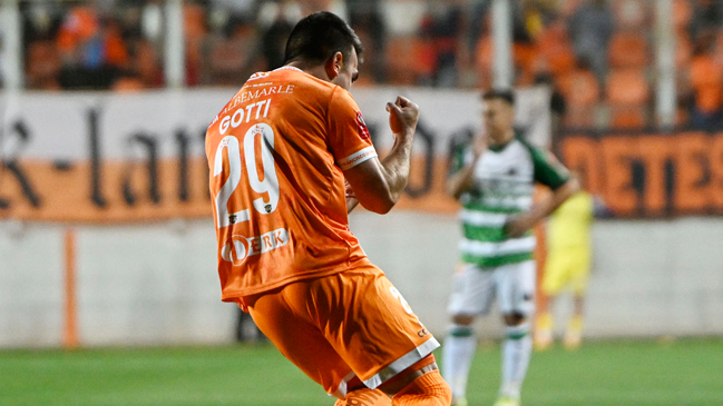 Cobreloa se impuso a Temuco y encendió el Ascenso con un triple empate en la cima