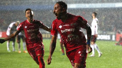 Jorge Henríquez desató la euforia de Ñublense con un golazo para el empate ante Flamengo