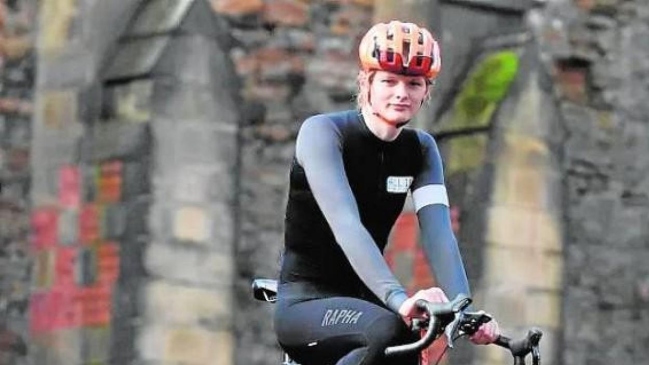 El ciclismo británico prohíbe participación de mujeres transgénero en pruebas femeninas