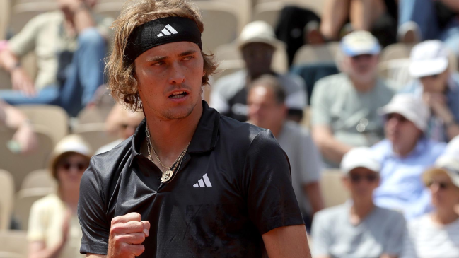 Alexander Zverev logró un feliz regreso a Roland Garros