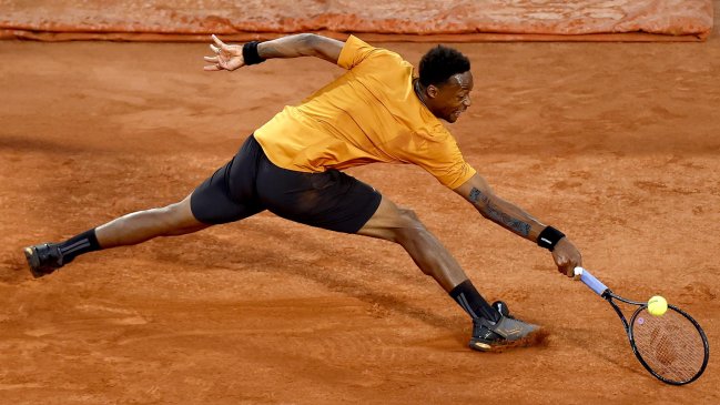 Gael Monfils se bajó de Roland Garros un día después de su épica remontada