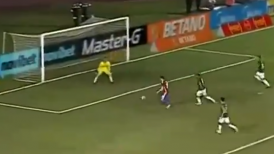 [VIDEO] Diego Valdés falló su segunda gran opción para adelantar a La Roja contra Bolivia
