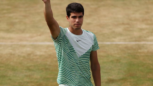 Carlos Alcaraz se impuso a Sebastian Korda y jugará la final del ATP de Queen's