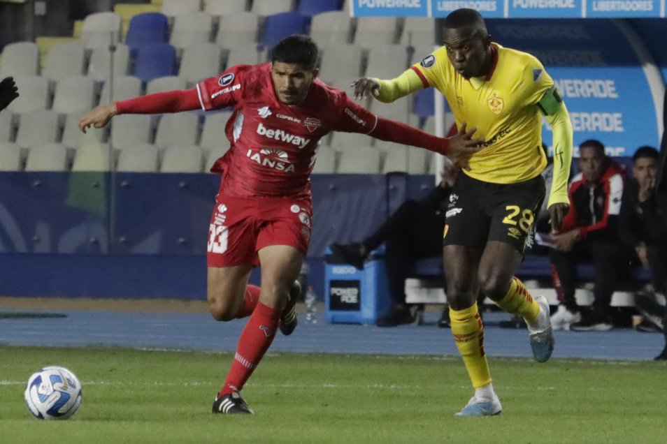Defensa: Defensa: