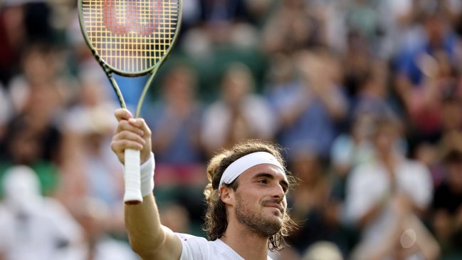 Stefanos Tsitsipas batió a Laslo Djere y avanzó con paso firme a octavos en Wimbledon