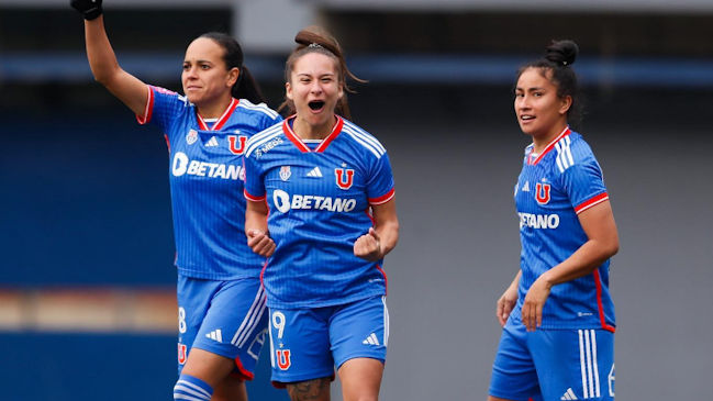 La U se apoderó del clásico universitario femenino tras aplastar a la UC