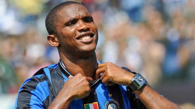 La imagen de Samuel Eto'o con varios kilos de más que llamó la atención