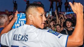 Ahora está sin club: Alexis llegó como figura a Olympique de Marsella hace un año