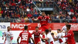 Ñublense y Unión La Calera distribuyeron los puntos de áspero empate en Chillán