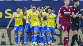Ben Brereton sumó minutos en derrota de Villarreal ante Cádiz en la Liga