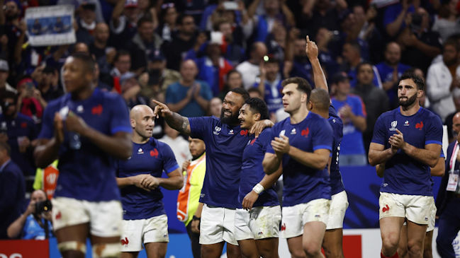 Francia prolongó su invicto con triunfo sobre Italia y se instaló en cuartos del Mundial de Rugby