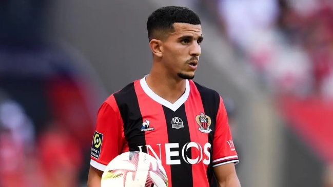 Futbolista argelino de Niza es investigado por apología del terrorismo