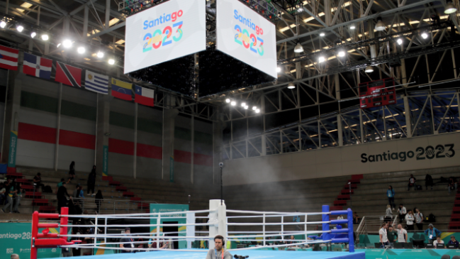 El uruguayo Fernández y el argentino Amaya debutaron con triunfos en boxeo