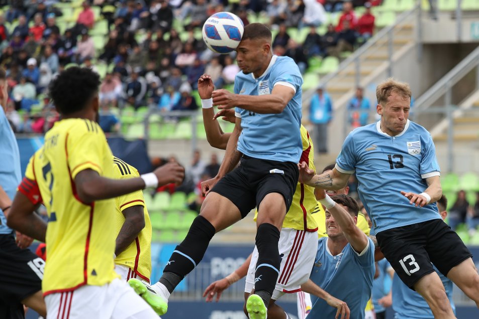 Uruguay se impuso a Colombia en penales y quedó quinto en el fútbol  masculino de los Panamericanos 2023 - Chilevisión