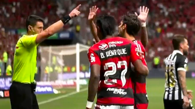 ¡Terrible final! Soteldo caldeó los ánimos de Flamengo con un túnel