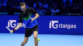 Daniil Medvedev batió a Alexander Zverev y avanzó en las Finales ATP de Turín
