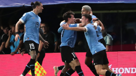 Uruguay de Bielsa celebró al propinarle su primera derrota a Argentina en las Clasificatorias