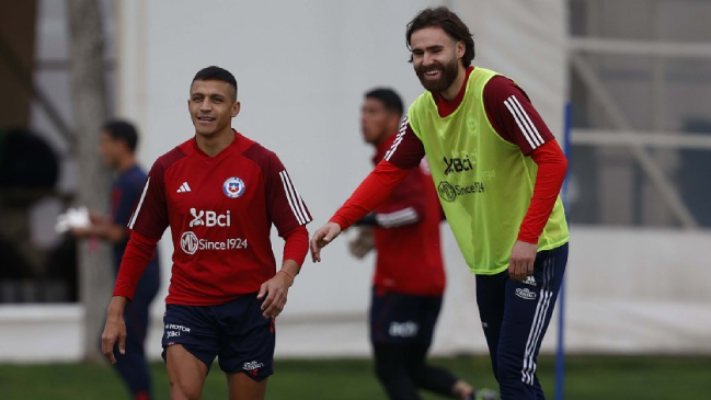 La selección chilena prepara su partido ante Ecuador en las Clasificatorias