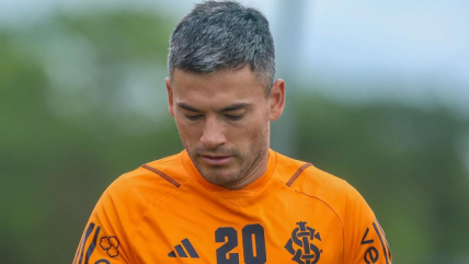 Charles Aránguiz encabezó inicio de la pretemporada en Inter de Porto Alegre
