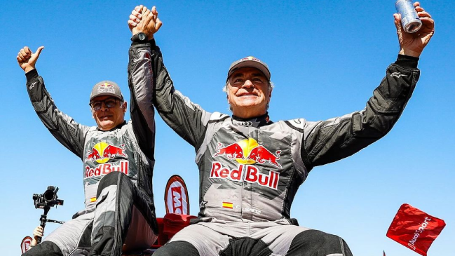 El veterano piloto español Carlos Sainz conquistó su cuarto Rally Dakar