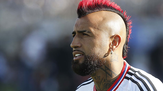 Colo Colo espera que Vidal se integre el miércoles a los entrenamientos