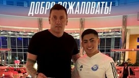 Jordhy Thompson fue oficializado como refuerzo de FC Orenburg