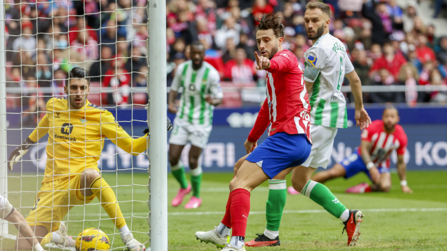 Real Betis de Manuel Pellegrini tropezó con un autogol en su visita a Atlético de Madrid