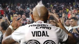 Vio en vivo el sorteo: La reacción de Arturo Vidal al conocer el grupo de Colo Colo