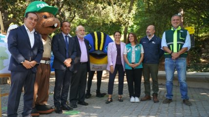 Ministro Pizarro y Fiu participaron en anuncio de apertura gratuita de parques para el 6 de abril