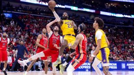 Los Ángeles Lakers y Golden State Warriors viven realidades opuestas en la NBA