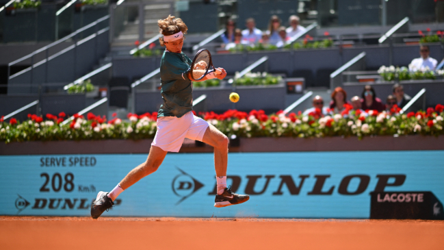 Andrey Rublev avanza a paso firme en Madrid