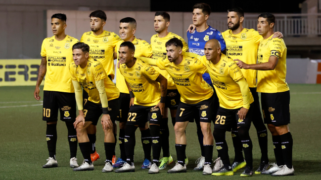 San Luis impuso su localía ante Deportes Recoleta y trepa en el Ascenso