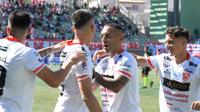 Deportes Copiapó volvió a la victoria al golear a un Cobreloa que estiró su mala racha