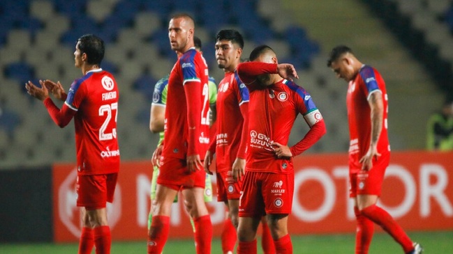 Unión la Calera extendió su mal momento del campeonato nacional a la Copa Sudamericana