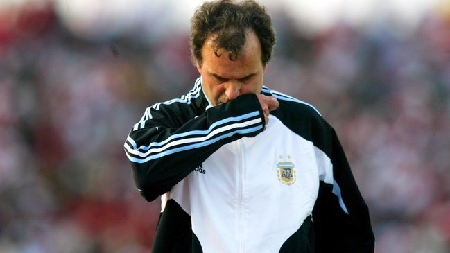 Marcelo Bielsa y la Copa América que le arrebataron en el último minuto cuando ya estaban festejando