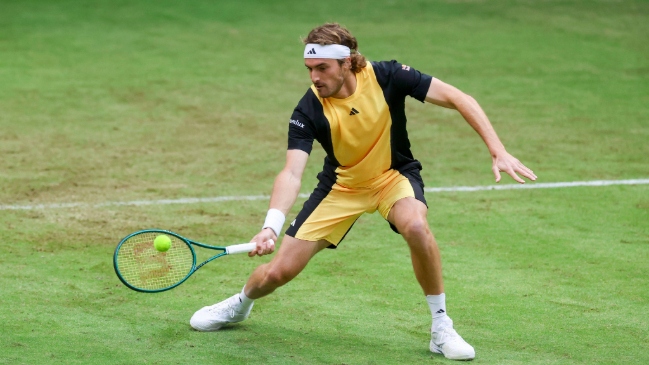 Steffanos Tsitsipas tuvo un durísimo examen para avanzar de ronda en el ATP de Halle