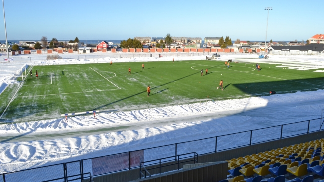 El Club Presidente Ibáñez reveló imágenes del estado de la cancha de Punta Arenas