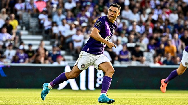 Gabriel Suazo sumó minutos en triste presentación de Toulouse