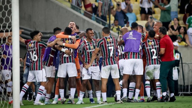 Fluminense sorprendió al Atlético Mineiro de Eduardo Vargas en un adelanto de su serie de Copa Libertadores