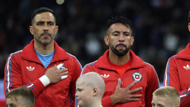 Mauricio Isla se sumó a la muestras de cariño para Claudio Bravo y le dedicó emocionante mensaje