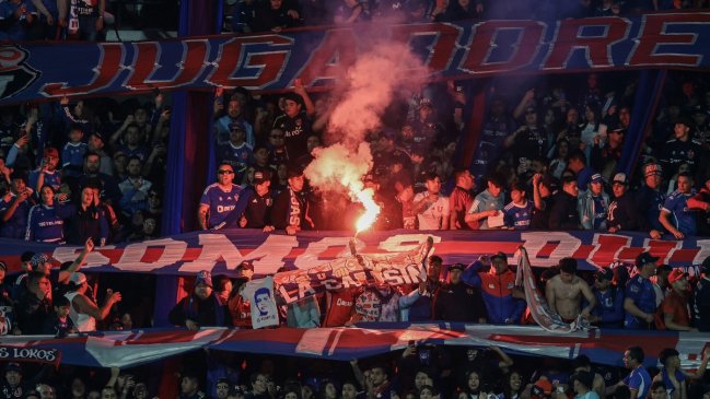 Universidad de Chile recibió una suave sanción por los fuegos artificiales en el Superclásico